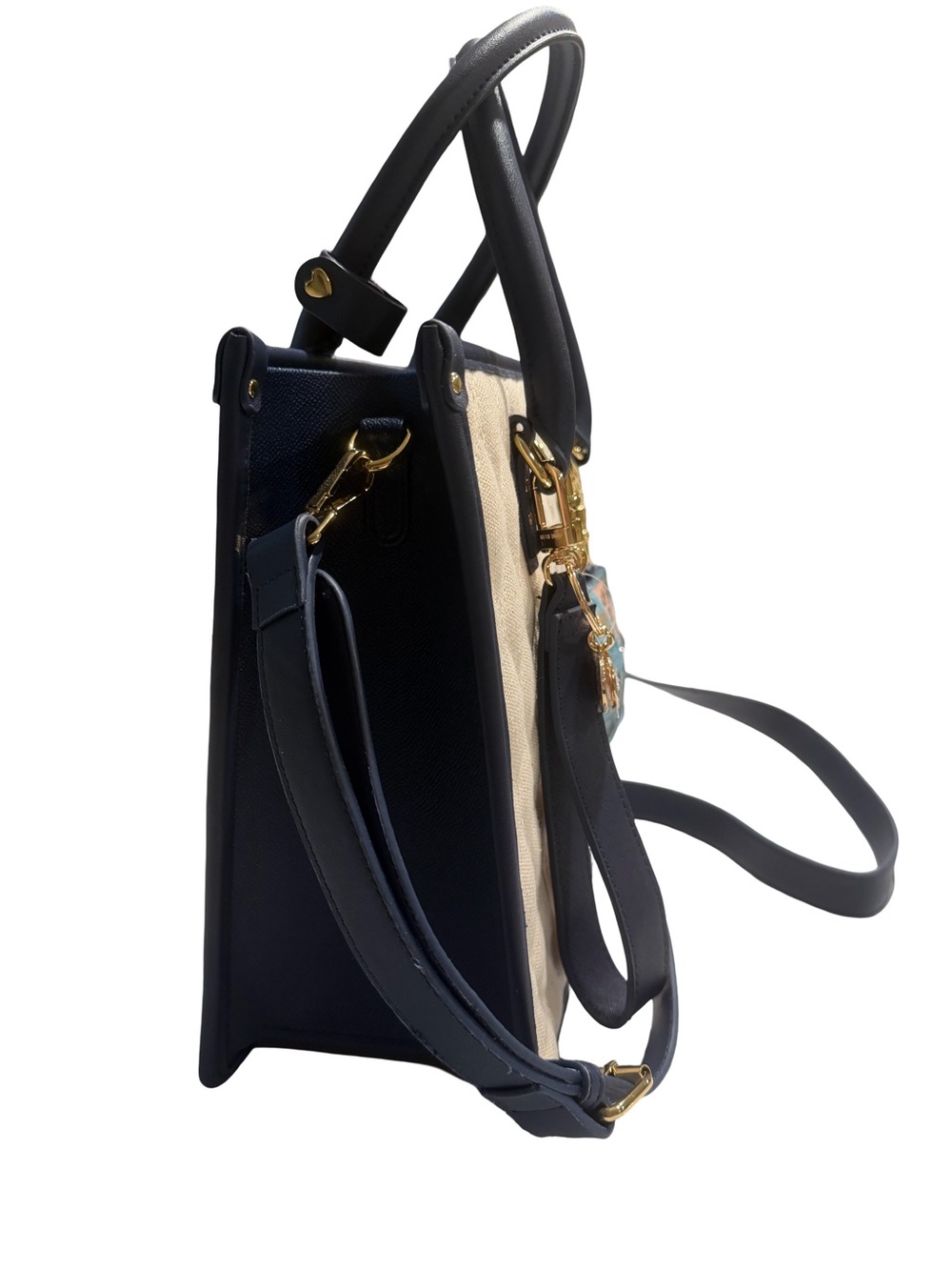 Betsey Johnson NWT Cream Quilted Navy Blue Trim Sardine Charm Crossbody Bag P243 - Picture 3 of 13